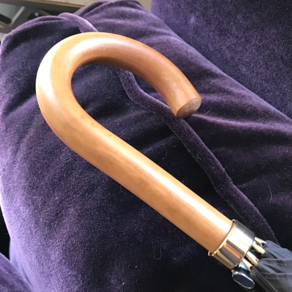 Louis Vuitton EUC Monogram Large Umbrella Last Discount w Reciept - Picture 3 of 11